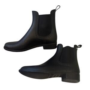 ALDO Black Matte Chelsea Rain Boots Size 5.5